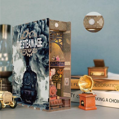 MAQUETA BOOK NOOK CON LUZ TREN DE VAPOR EN ESTACION