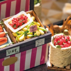 MAQUETA TIENDA DE FRUTA CARL